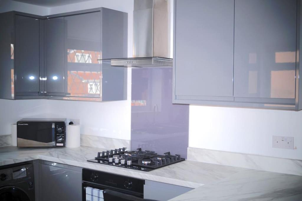 Luxurious Detached Bungalow Batley Ngoại thất bức ảnh